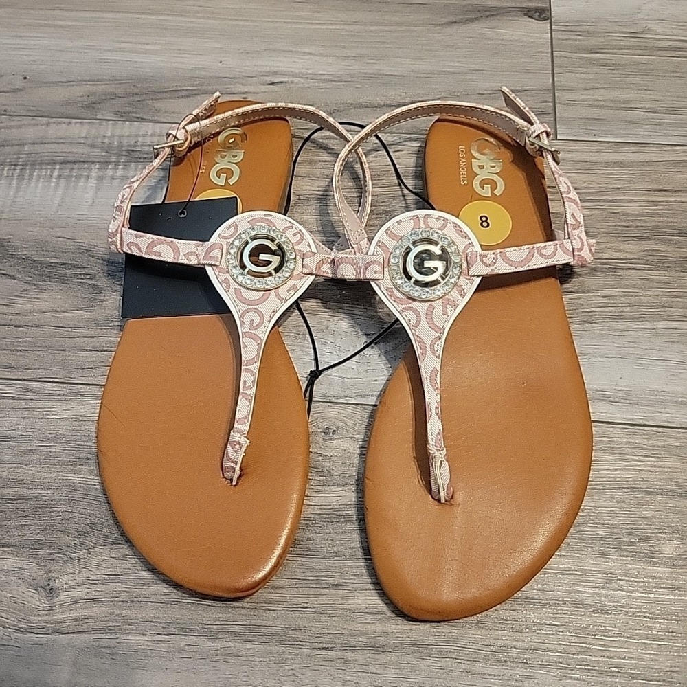 GBG Los Angeles By Guess Thong Sandals Womens 8 Pink G Rhinestone Logo Shoes NEW